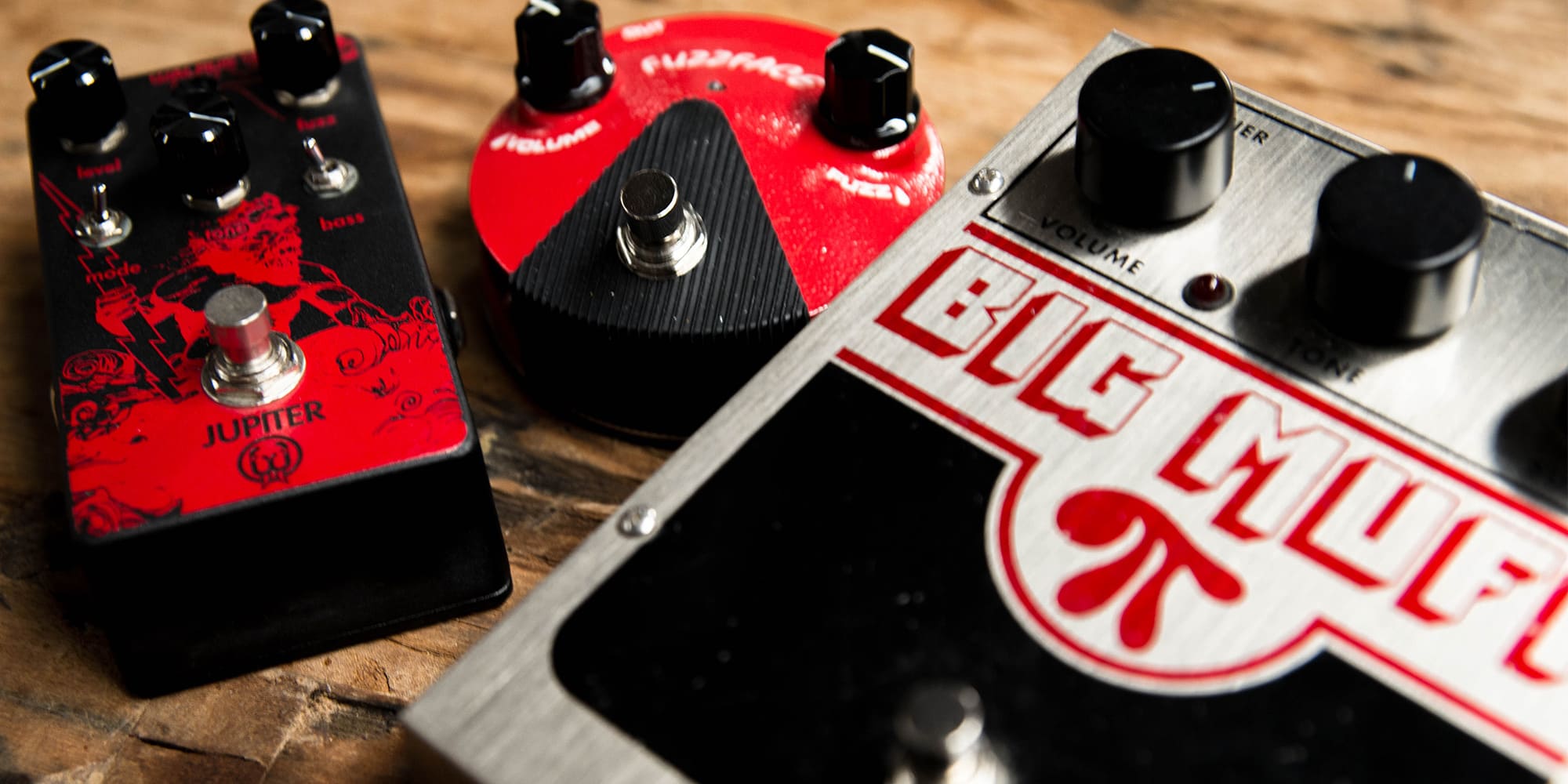 Shootout reverb. Electro-Harmonix little big muff Pi внутри. Реверс педаль Sorce Audio. Yowai Pedal Постер. Reverb on.