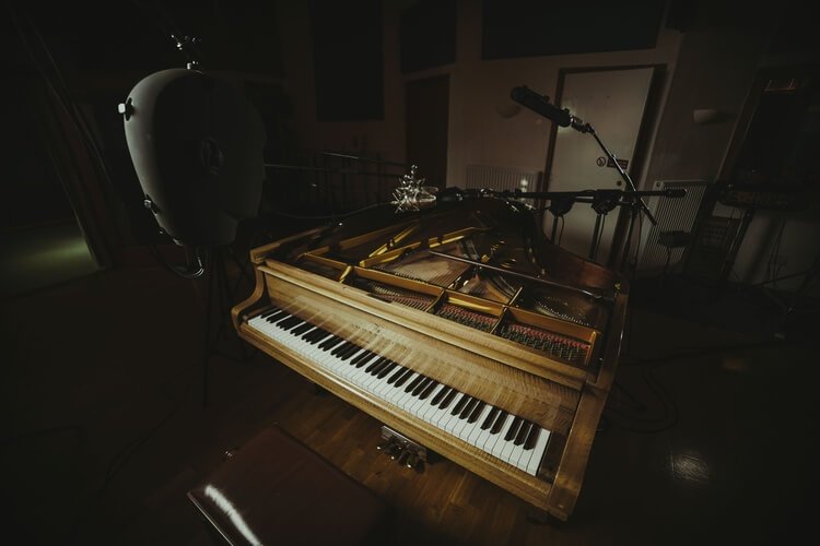 Spitfire launches Originals: Intimate Piano